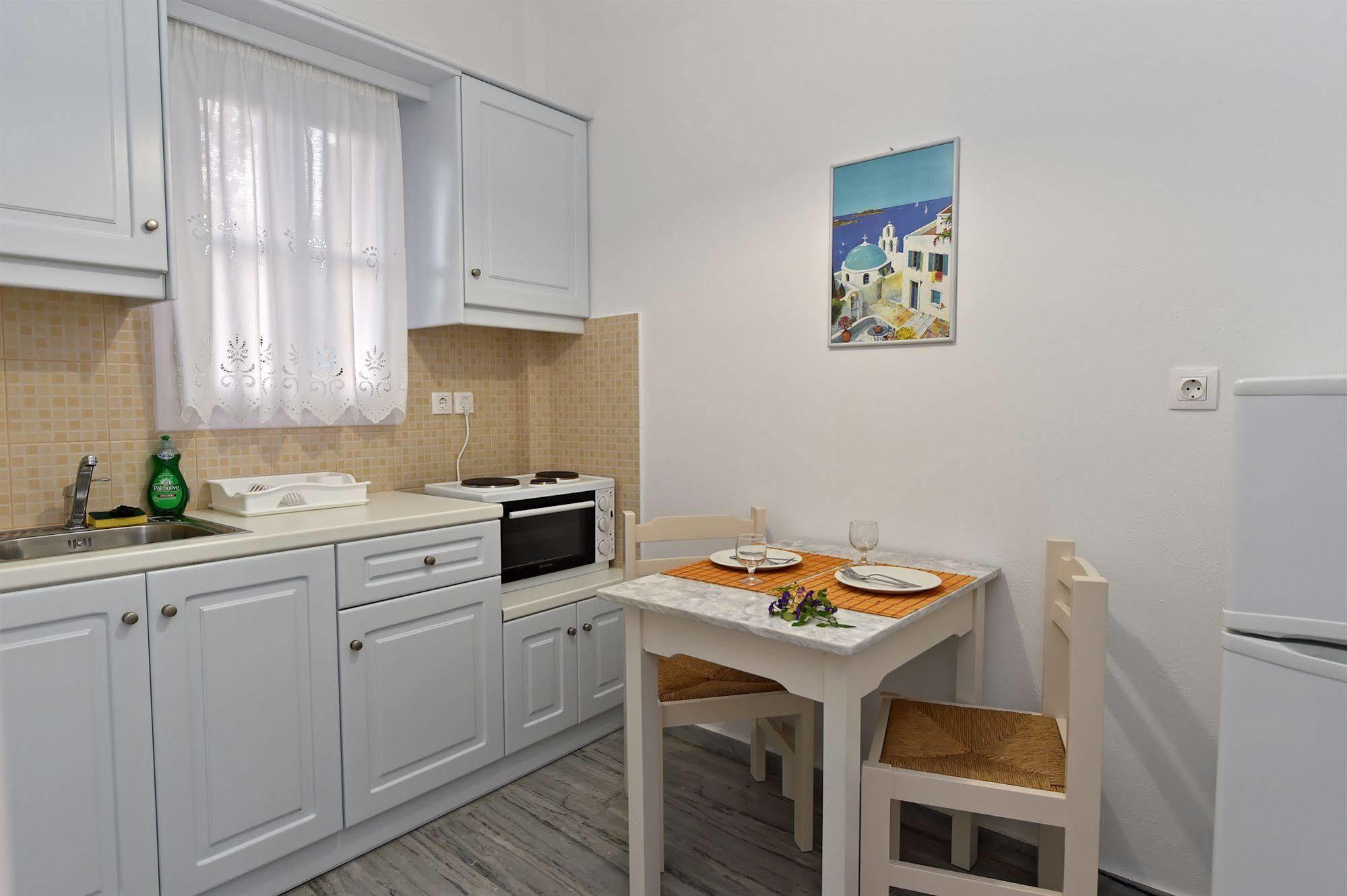 Apartments Tarsa ดริยอส ภายนอก รูปภาพ