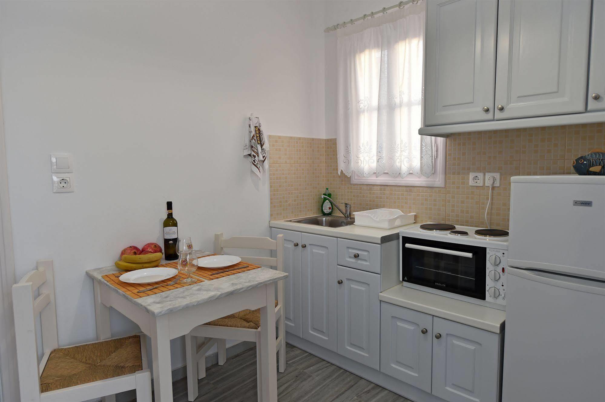 Apartments Tarsa ดริยอส ภายนอก รูปภาพ